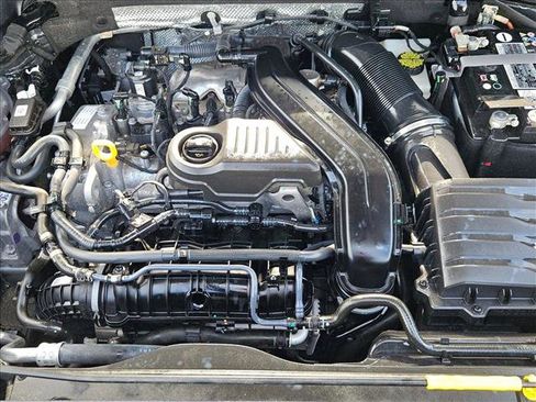 Used 2023 Volkswagen Taos S image 21