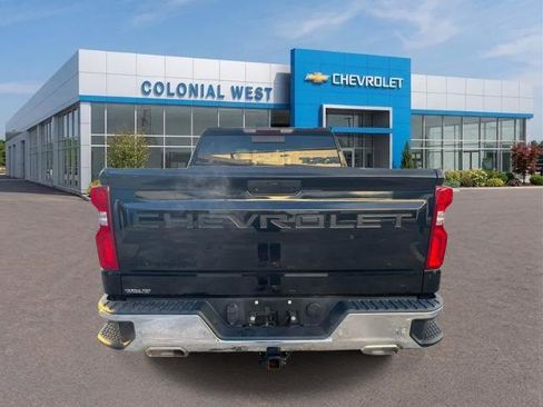 Used 2022 Chevrolet Silverado 1500 LTZ w/ LTZ Convenience Package II AWD/4WD image 10