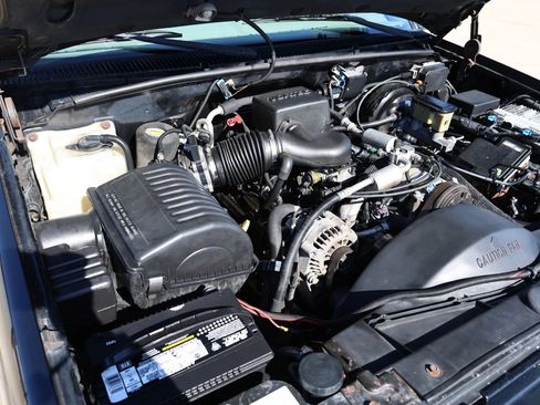 Used 2000 Chevrolet Tahoe Limited image 41