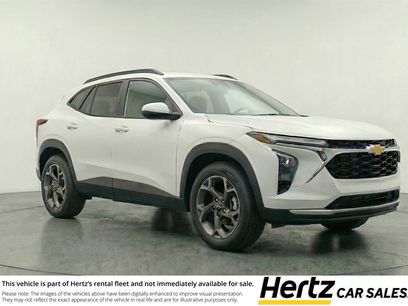 Used 2025 Chevrolet Trax LT