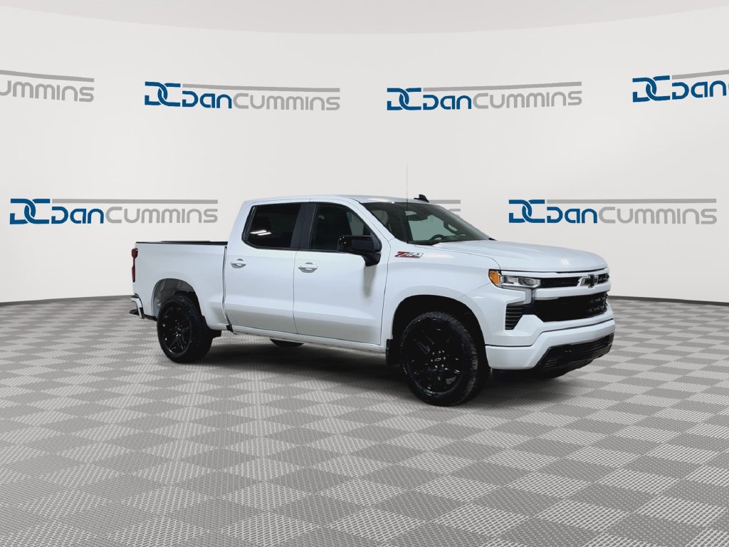 New 2026 Chevrolet Silverado 1500 RST w/ Z71 Off-Road Package AWD/4WD image 3