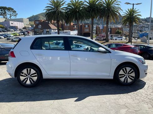 Used 2015 Volkswagen e-Golf SEL Premium FWD image 3