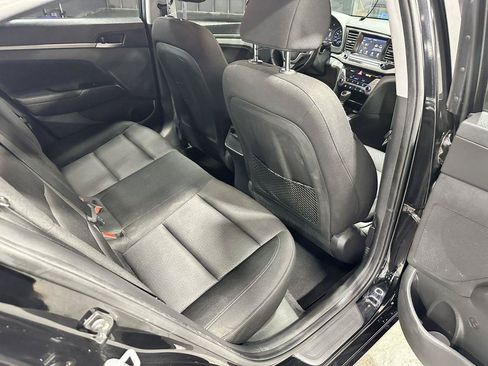 Used 2017 Hyundai Elantra Value Edition FWD image 33