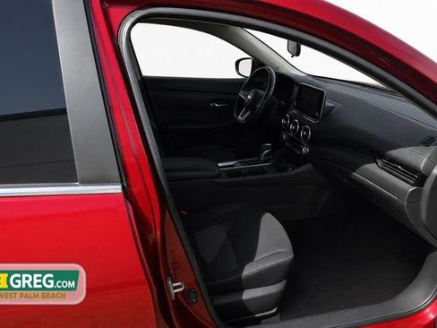 Used 2020 Nissan Sentra SV FWD image 11