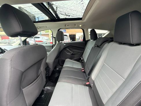 Used 2015 Ford Escape SE w/ Equipment Group 201A AWD/4WD image 45