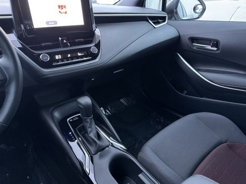 Certified 2025 Toyota Corolla SE image 13