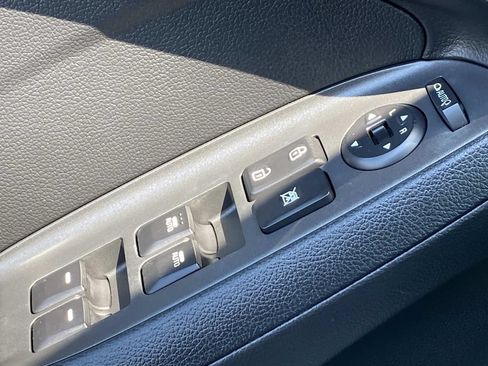 Used 2015 Kia Forte EX FWD image 31