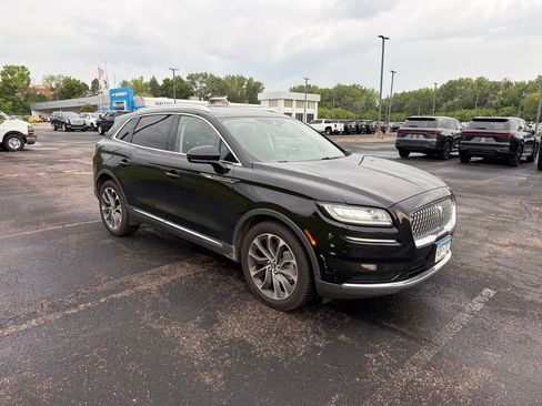 Used 2021 Lincoln Nautilus Reserve w/ Class II Trailer Tow Package AWD/4WD image 16