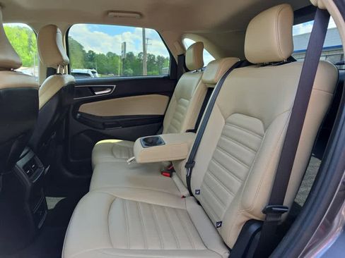 Used 2022 Ford Edge SEL AWD/4WD image 27