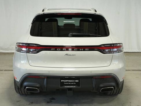 Certified 2026 Porsche Macan AWD/4WD image 12