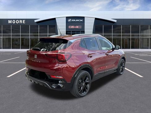 Used 2024 Buick Encore GX Sport Touring FWD image 3