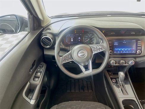 Used 2024 Nissan Kicks SV w/ Exterior Package image 21