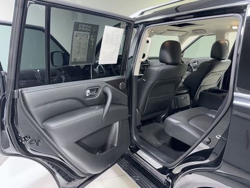 Used 2024 INFINITI QX80 Luxe w/ Cargo Package image 29