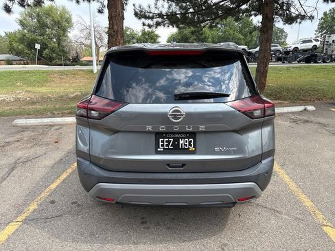 Used 2021 Nissan Rogue SV AWD/4WD image 6