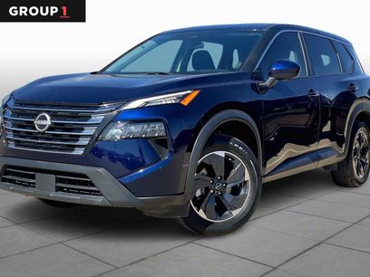 Used 2024 Nissan Rogue SV