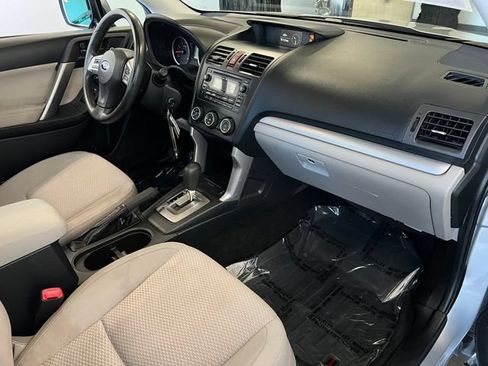 Used 2015 Subaru Forester 2.5i Premium w/ All-Weather Package AWD/4WD image 41