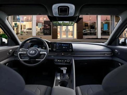 New 2026 Hyundai Elantra Hybrid FWD image 11
