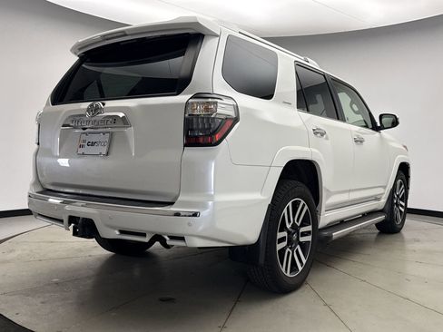 Used 2022 Toyota 4Runner Limited AWD/4WD image 5