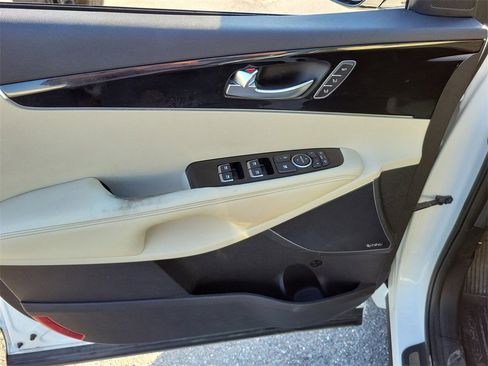 Used 2016 Kia Sorento SX w/ SXL Technology Package image 22