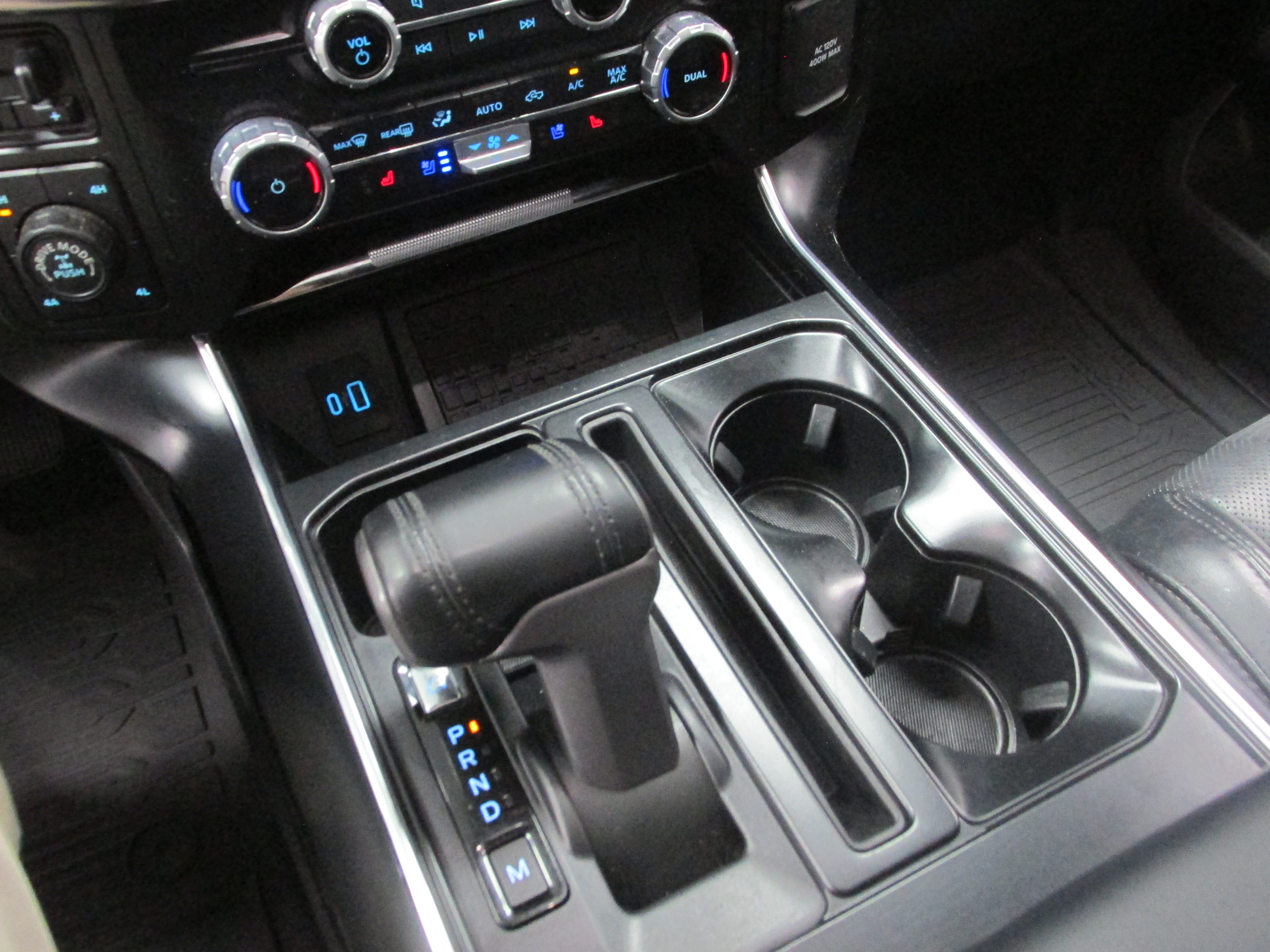 Used 2023 Ford F150 Raptor AWD/4WD image 40