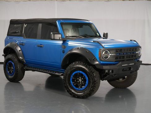 Used 2022 Ford Bronco 4-Door w/ Sasquatch Package AWD/4WD image 12