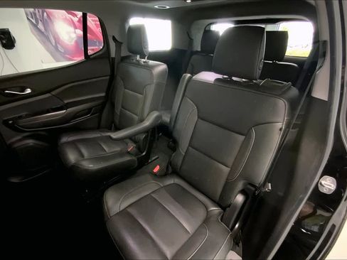 Used 2019 GMC Acadia SLT image 26