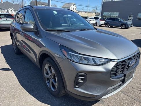 Used 2025 Ford Escape ST-Line Select image 4