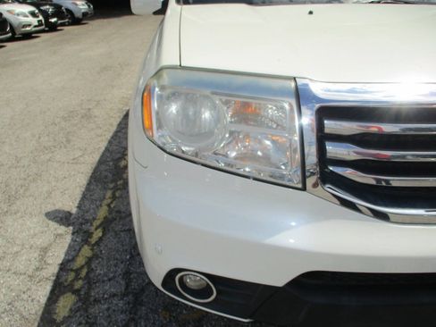 Used 2014 Honda Pilot Touring image 25