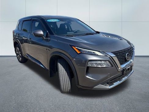 Used 2021 Nissan Rogue SV AWD/4WD image 5