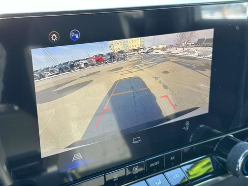 New 2025 Chevrolet Colorado W/T image 3