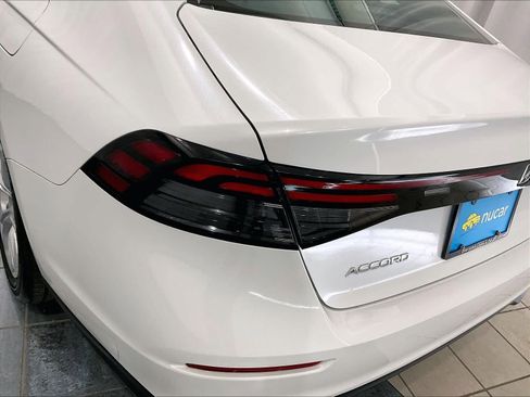 Used 2023 Honda Accord LX image 31