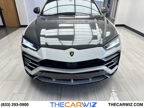 Used 2020 Lamborghini Urus image 47