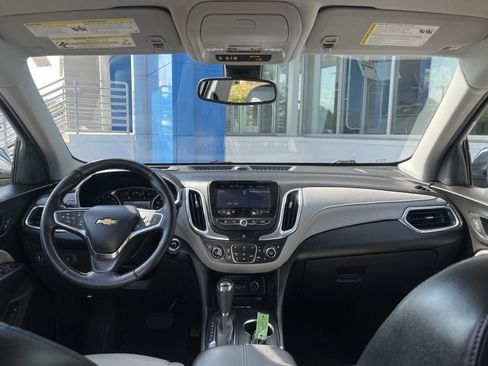 Used 2021 Chevrolet Equinox Premier FWD image 24