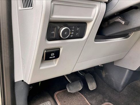 Used 2023 Ford F150 XLT image 65