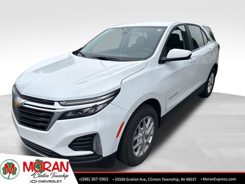 Certified 2024 Chevrolet Equinox LT FWD image 2