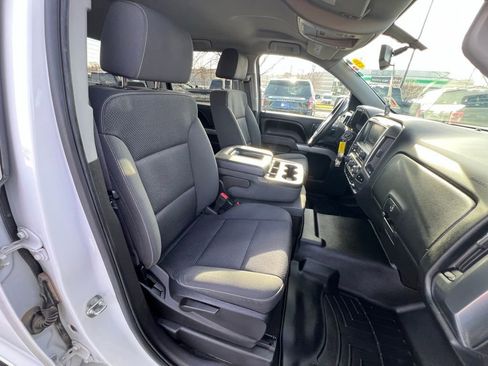 Used 2017 Chevrolet Silverado 1500 LT w/ All Star Edition image 27