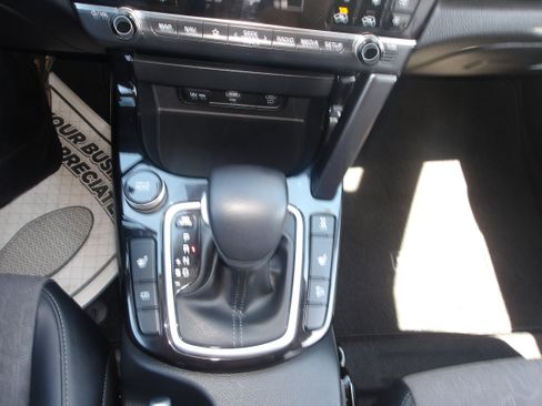 Used 2024 Kia Seltos S AWD/4WD image 21