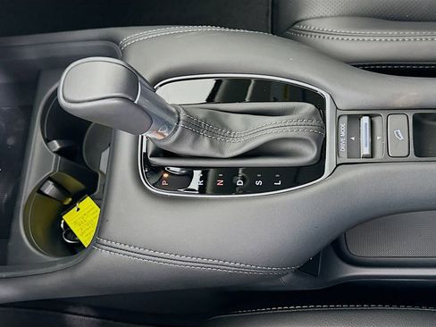 New 2026 Honda HR-V EX-L image 14