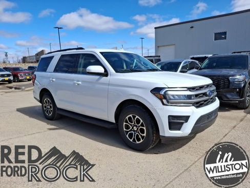 Used 2024 Ford Expedition XLT AWD/4WD image 1