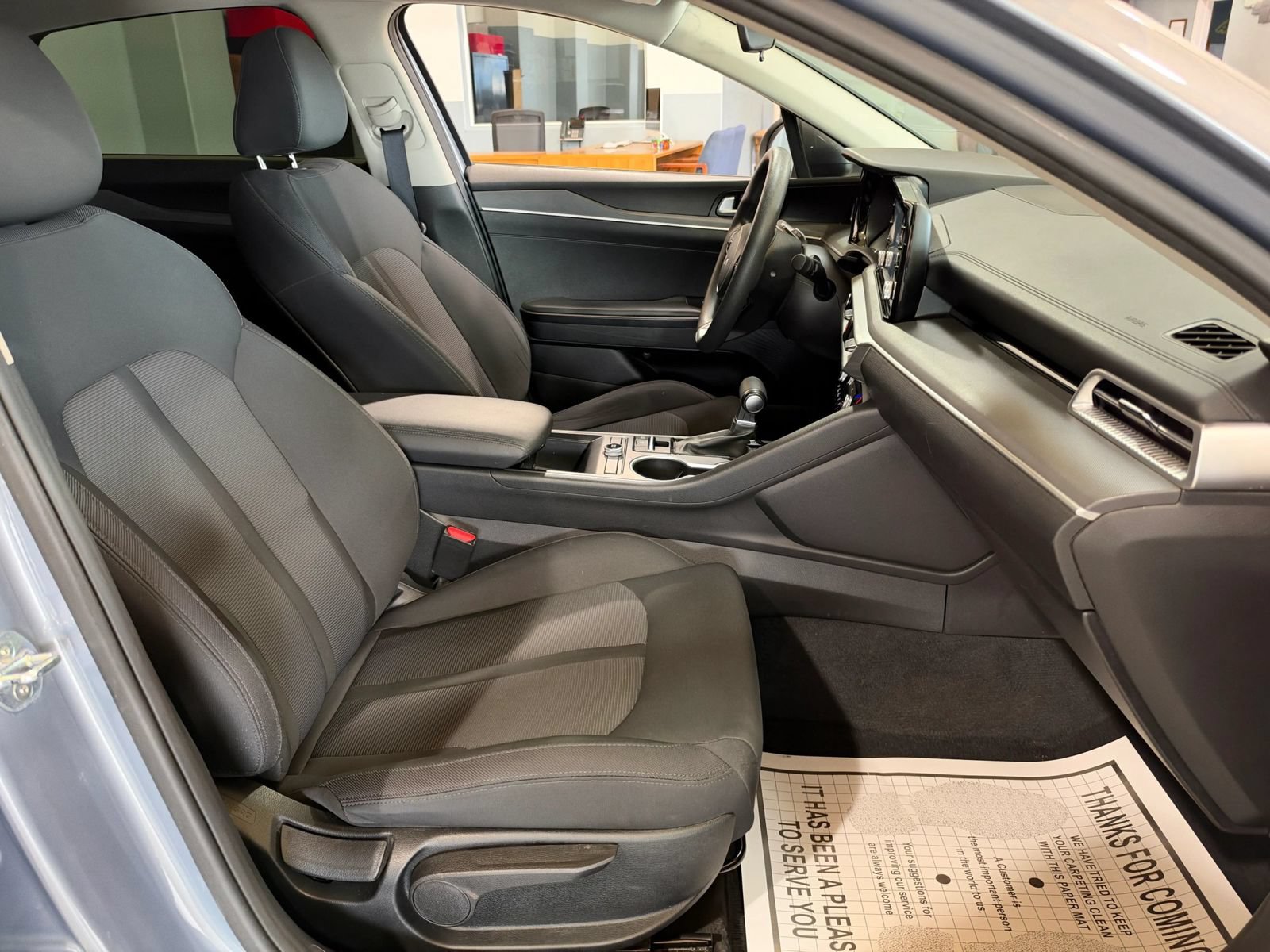 Used 2022 Kia K5 LXS FWD image 11