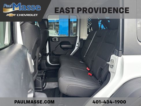 Used 2019 Jeep Wrangler Unlimited Sport S image 16