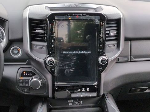 New 2026 RAM 1500 Big Horn AWD/4WD image 17