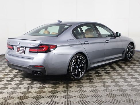 Used 2023 BMW M550i xDrive w/ Shadowloine Package image 11