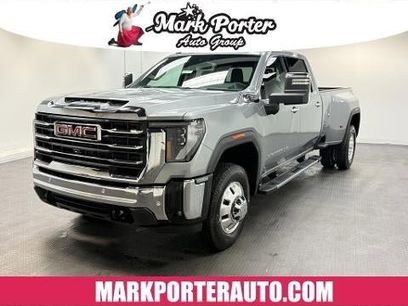 New 2026 GMC Sierra 3500 SLT w/ SLT Convenience Package
