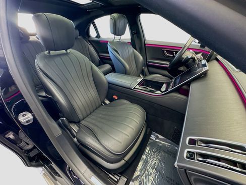 Used 2023 Mercedes-Benz S 580 S 580 w/ AMG Line image 22