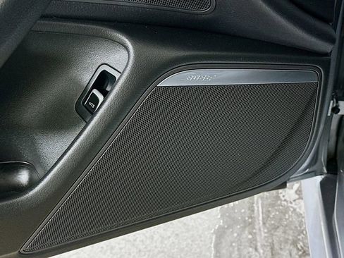 Used 2016 Audi A6 3.0T Premium Plus w/ S Line Sport Package image 11