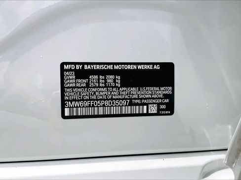 Used 2023 BMW 330i Sedan w/ M Sport Package image 35