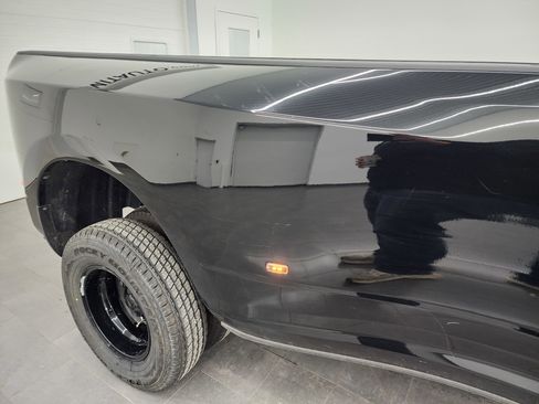 Used 2024 RAM 3500 Big Horn w/ Night Edition image 26