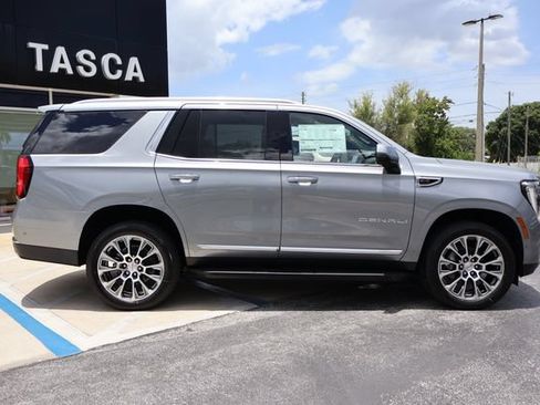 New 2026 GMC Yukon Denali AWD/4WD image 9