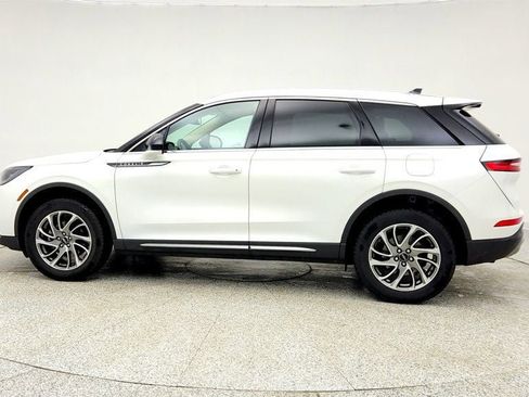 Used 2022 Lincoln Corsair AWD w/ Equipment Group 101A image 8